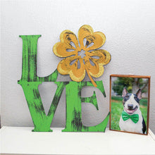 Load image into Gallery viewer, St. Patrick&#39;s Day LOVE Wall Decor
